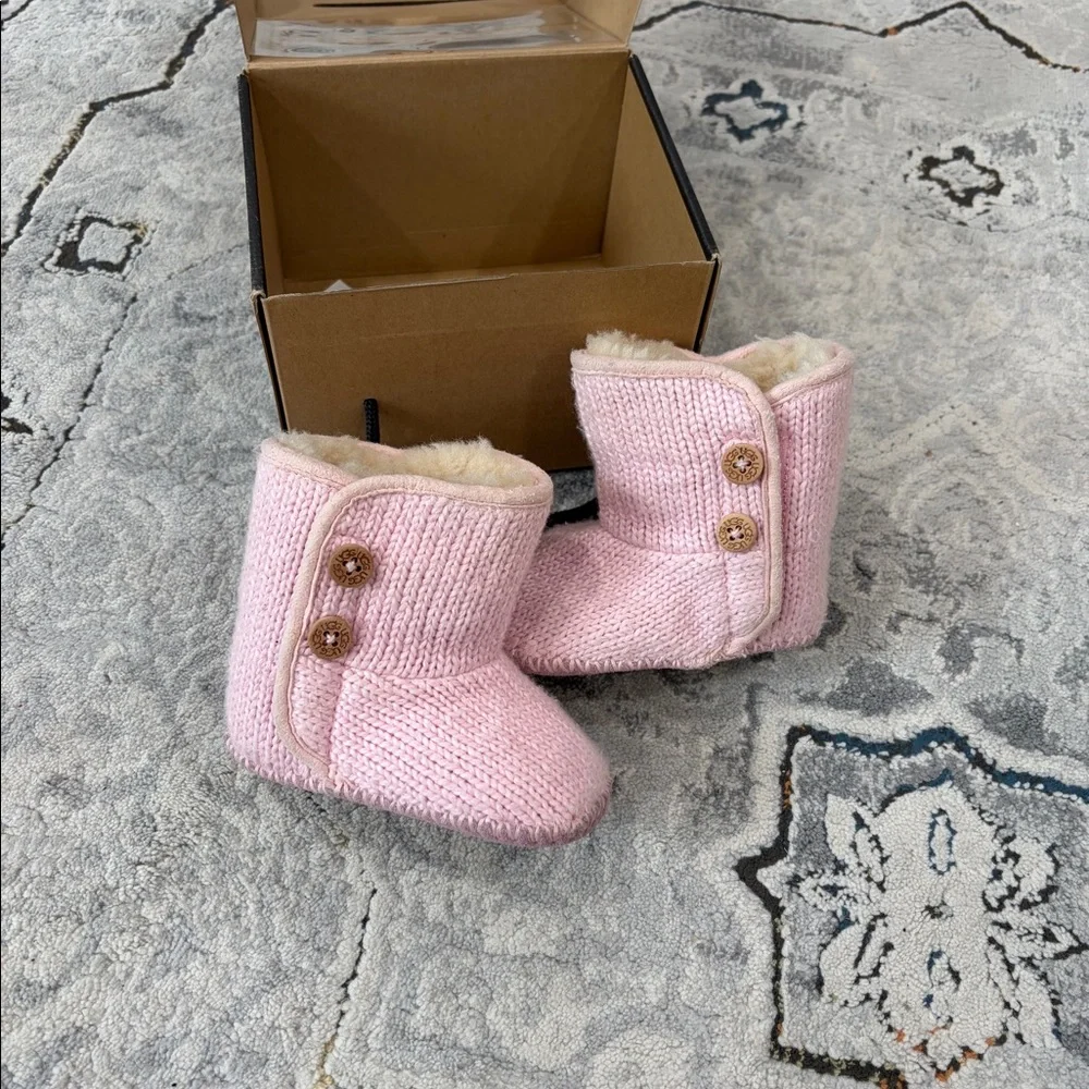 UGG baby light